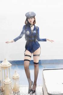 热烈海报